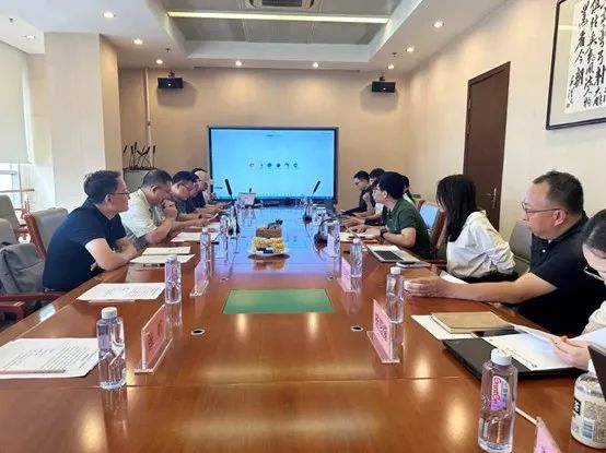 “学术期刊技术平台建设共识”专家研讨会暨成果论证会在京顺利召开